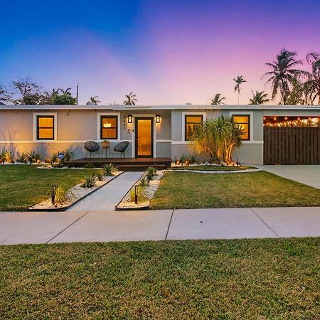 AMAZING AFFORDABLE LUXURY PARADiSE WITH HEATED POOL PERFECT FOR 2 TO 8 PEOPLE Pompano Beach Exterior foto