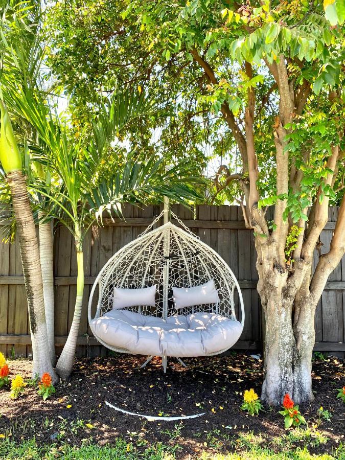 AMAZING AFFORDABLE LUXURY PARADiSE WITH HEATED POOL PERFECT FOR 2 TO 8 PEOPLE Pompano Beach Exterior foto