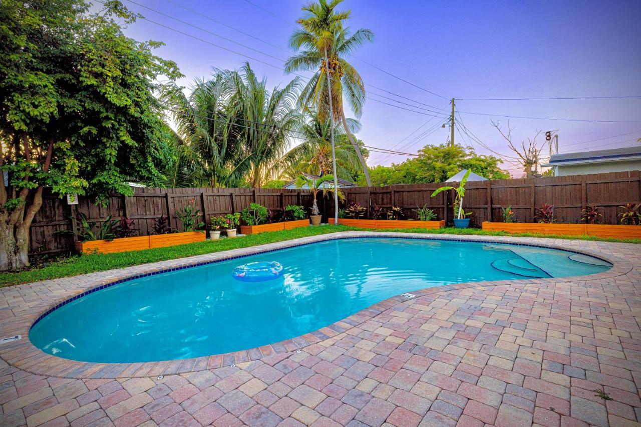 AMAZING AFFORDABLE LUXURY PARADiSE WITH HEATED POOL PERFECT FOR 2 TO 8 PEOPLE Pompano Beach Exterior foto