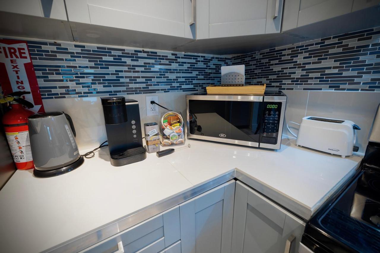 AMAZING AFFORDABLE LUXURY PARADiSE WITH HEATED POOL PERFECT FOR 2 TO 8 PEOPLE Pompano Beach Exterior foto